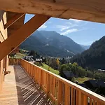 Chalet Henri Apartmán *