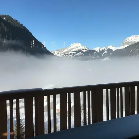 Chalet Henri * シャテル
